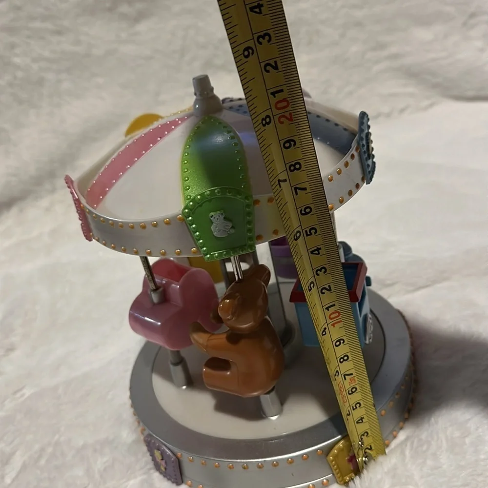 MGA Entertainment Carousel Merry Go Round Windup 5sies Quintuplets Nursery Decor